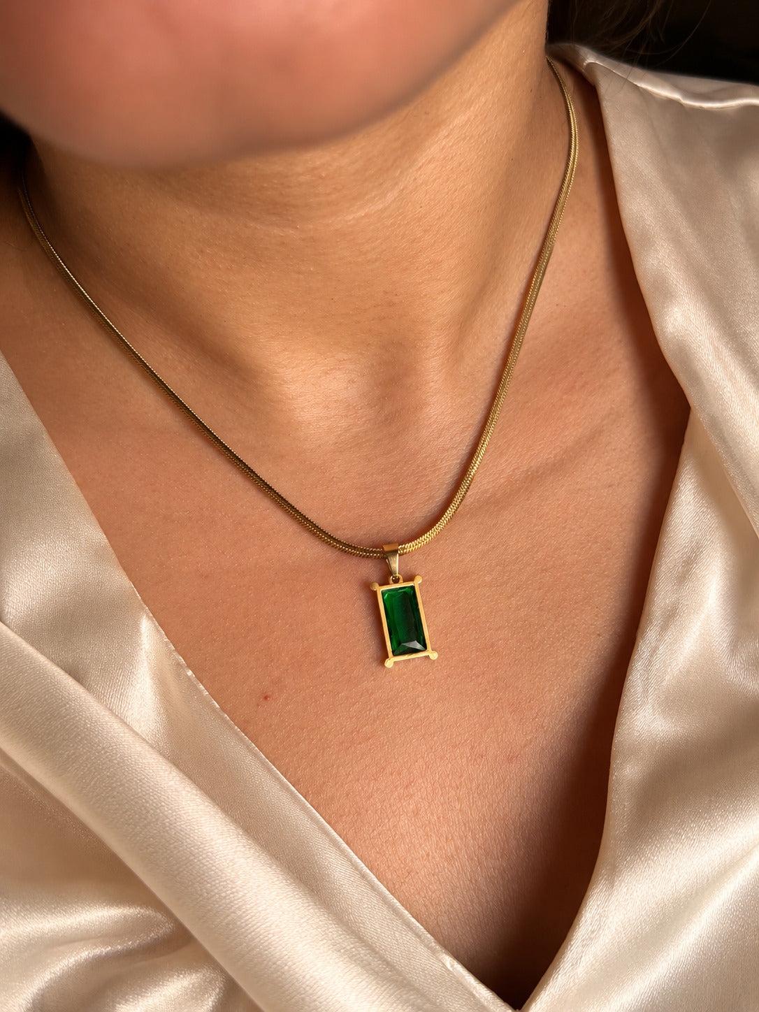 Green Stone Rectangle Pendant Necklace