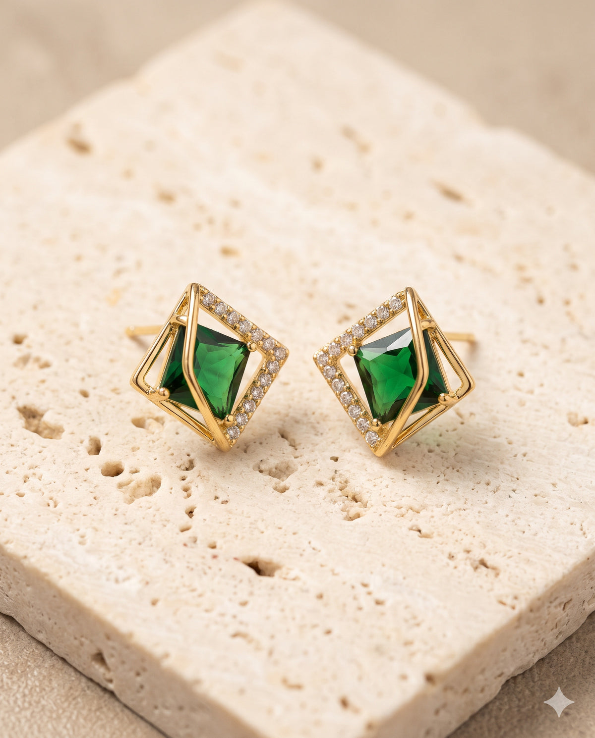 Green Stone Geometric Frame Stud Earrings