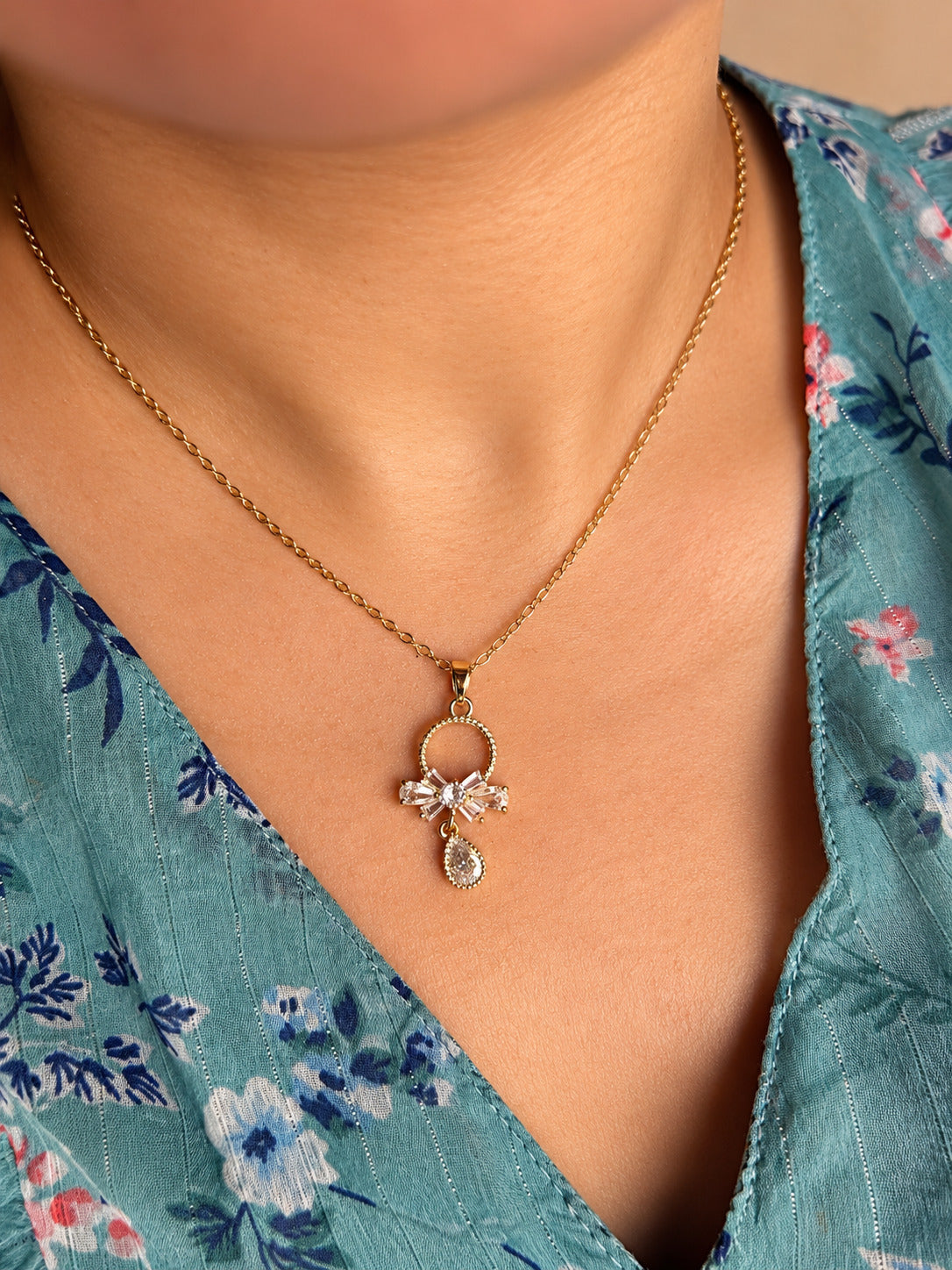 Bow and Ring Drop Pendant Necklace