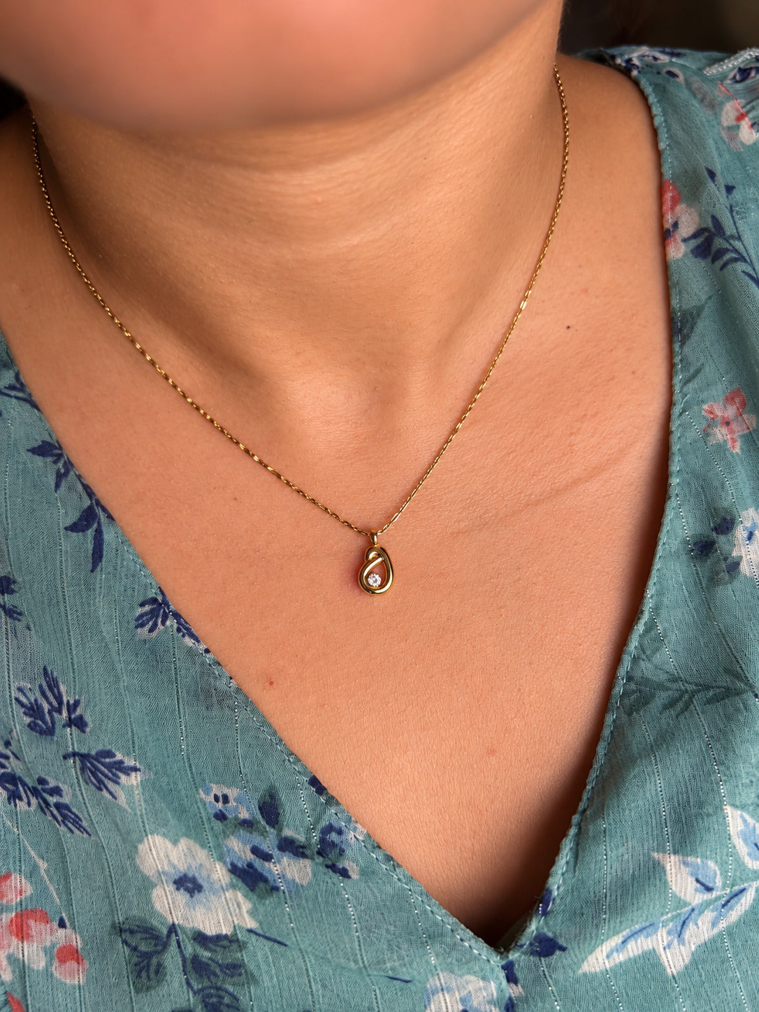 Teardrop Solitaire Pendant Necklace
